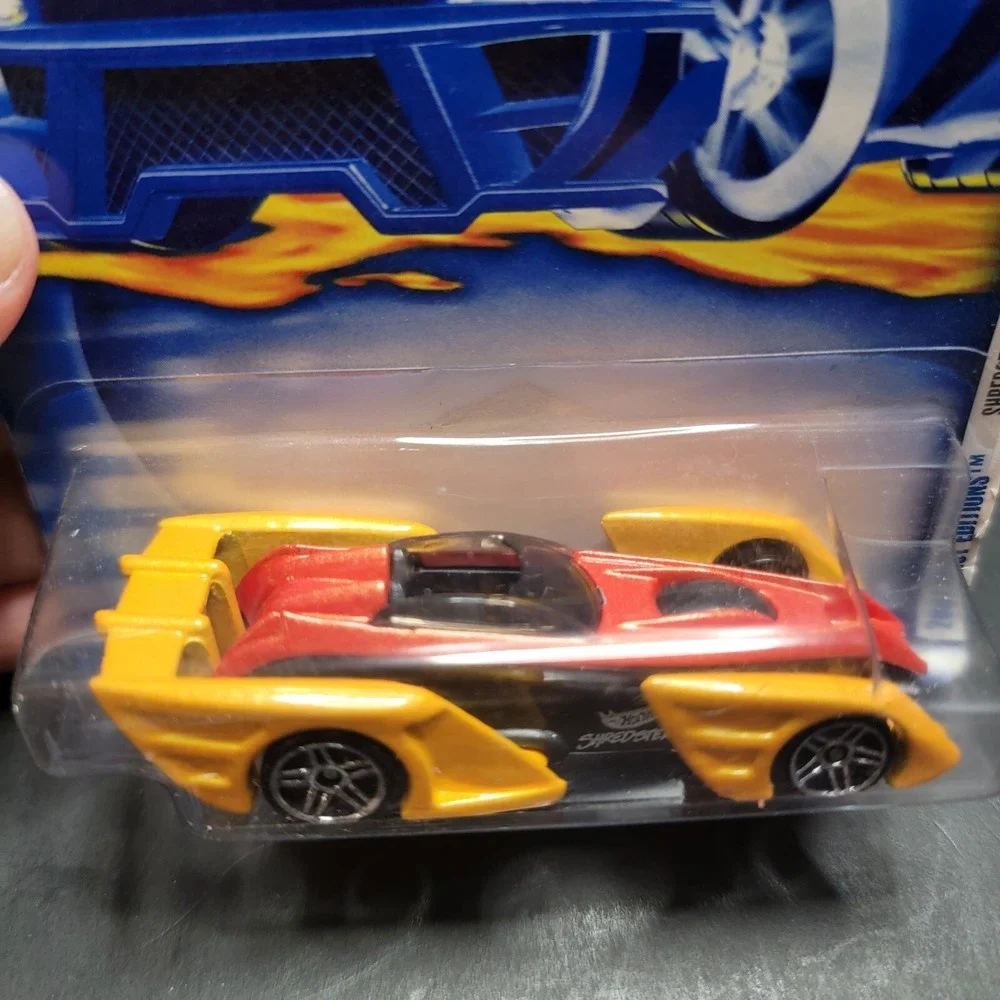 Hot Wheels Shredster 2001 First Editions Collector # 022 Yellow 2 Seat Roadster